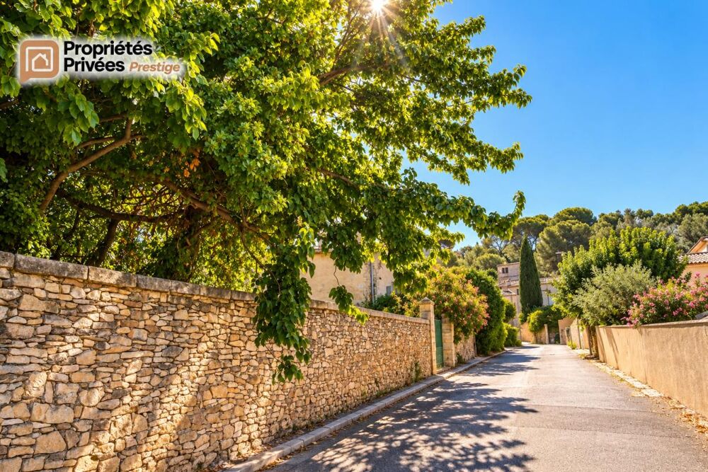 Vente Propriété/Château Nîmes Sud  En Vaunage : demeure vigneronne du XIX  siècle de 340 m², parc clos et 450 m² de dépendances Nimes