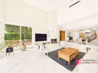  Propriété/château à vendre 7 pièces 300 m²