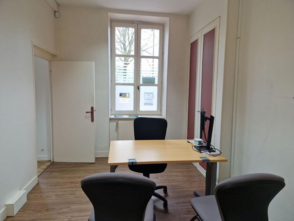   Bureau 