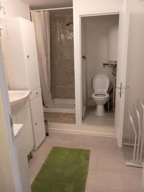   Studio de 38m2  louer sur Callas Appartement - 1 pice(s) - 38 m