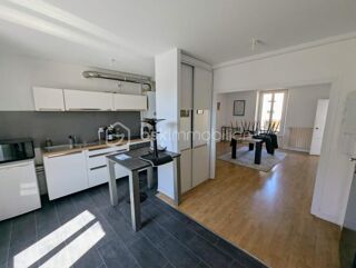  Immeuble à vendre 14 pièces 280 m²