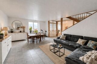  Immeuble � vendre 11 pi�ces 300 m�