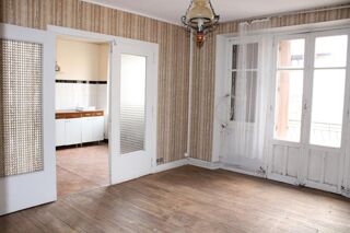  Maison à vendre 12 pièces 200 m²