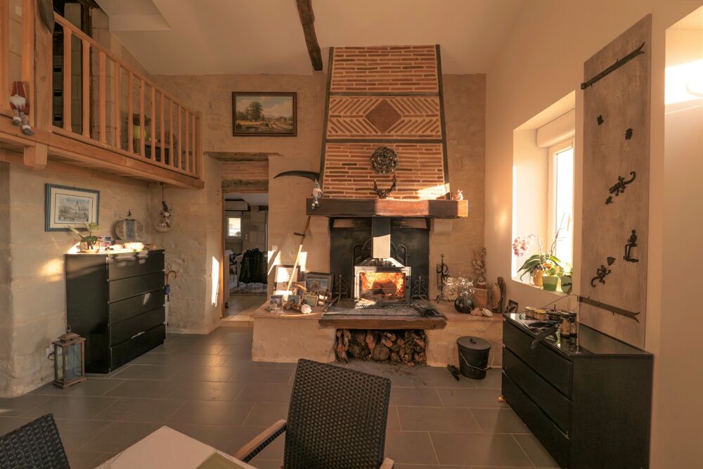 Vente Maison Belle Maison de caractère en pierre avec piscine et terrain de 7.5 ha - Proche de Castillonnès (47) Castillonnes