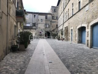  Immeuble � vendre 7 pi�ces 175 m�