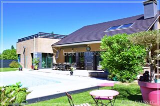  Maison à vendre 7 pièces 235 m²