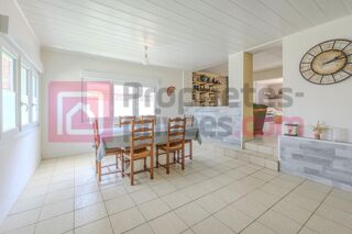 Maison 5 pièces 160 m² · à Ostricourt · 160 m² · 210 000 €