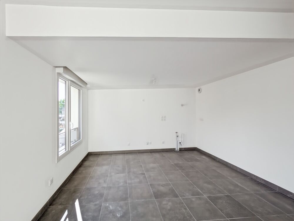Vente Appartement à vendre 3 pièces THONON LES BAINS (74) - Appartement 3 pièces avec balcon dans un emplacement privilégié Thonon les bains