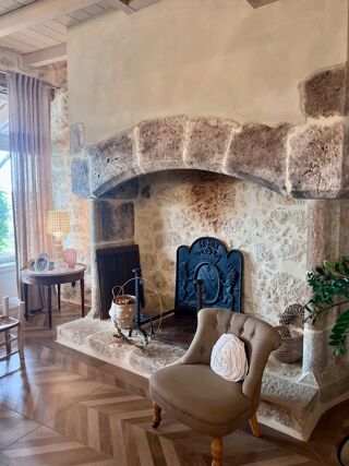  Maison � vendre 5 pi�ces 220 m�