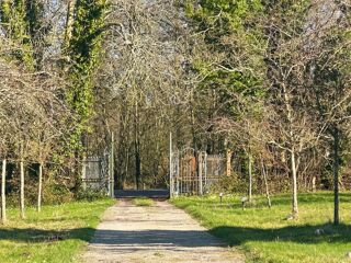  Maison � vendre 15 + pi�ces 568 m�