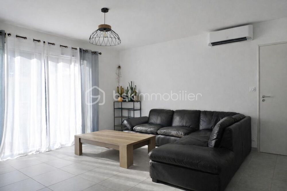 Vente Villa COURNIOU � Plain-pied r�cent � DPE B � 1 015 m� de terrain Courniou
