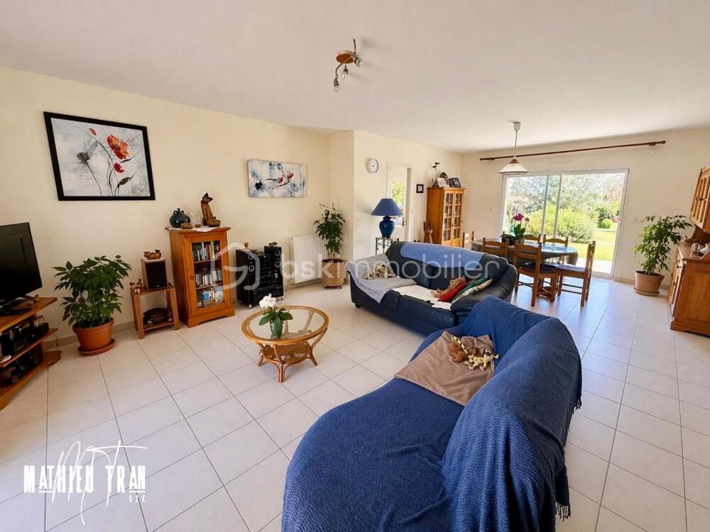Vente Maison Découvrez votre cocon de tranquillité à proximité urbaine ! Coutras