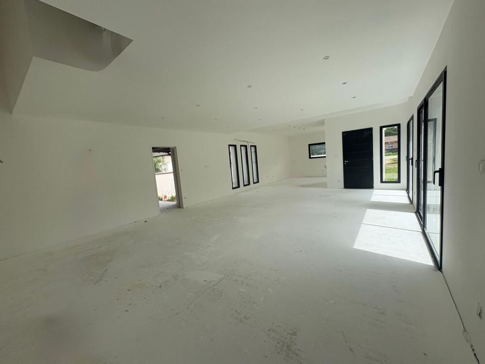 Vente Villa Maison contemporaine récente de 150m2 avec piscine - Pompertuzat Pompertuzat