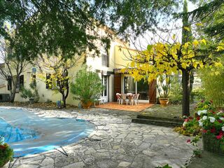  Villa � vendre 6 pi�ces 165 m�