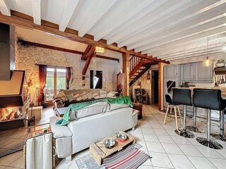  Villa  vendre 8 pices 160 m