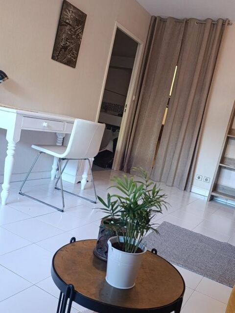  Appartement  louer 1 pice 33 m