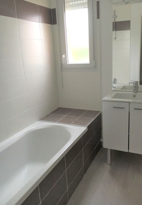  Appartement  louer 3 pices 60 m