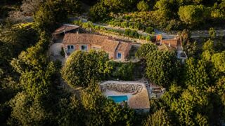  Villa à vendre 4 pièces 200 m²