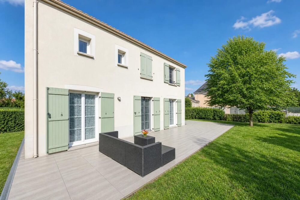 Maison de caractère 5 pièces à Rouvres