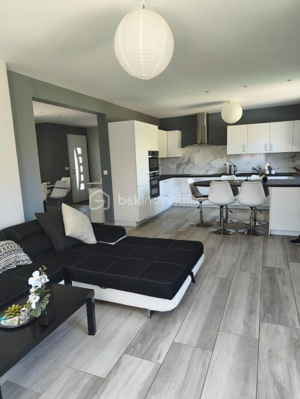 pavillon dans quartier calme et proche commodités