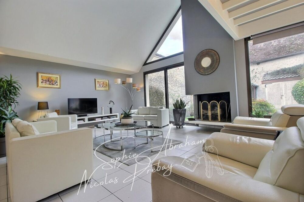 Vente Maison Charme et volumes : magnifique maison en pierre au coeur de Méréville Le merevillois