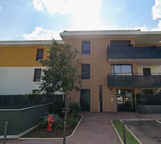  Appartement à louer 2 pièces 50 m²