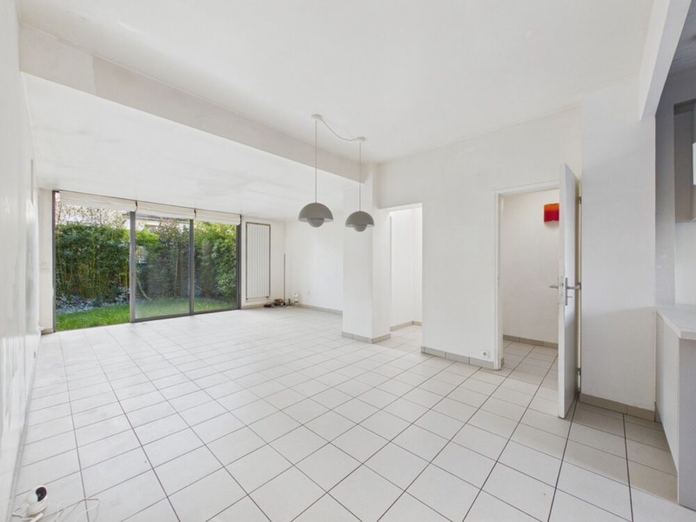 - 78220 VIROFLAY - MAISON FAMILIALE AVEC EXTENSION 140m2 - 3 NIVEAUX - 4 à 5 CHAMBRES - SOUS SOL - BAIGNE DE LUMIERE - GARAGE -