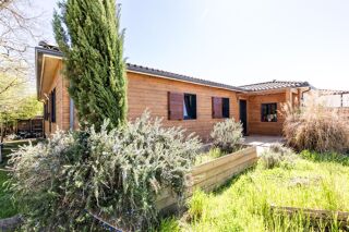  Maison à louer 6 pièces 115 m²