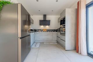  Maison à vendre 6 pièces 164 m²