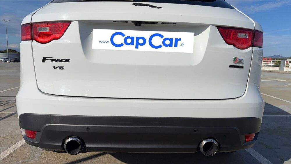 F-PACE 3.0 V6 300 AWD BVA8 R-Sport - Automatique 2017 occasion 83600 Frejus