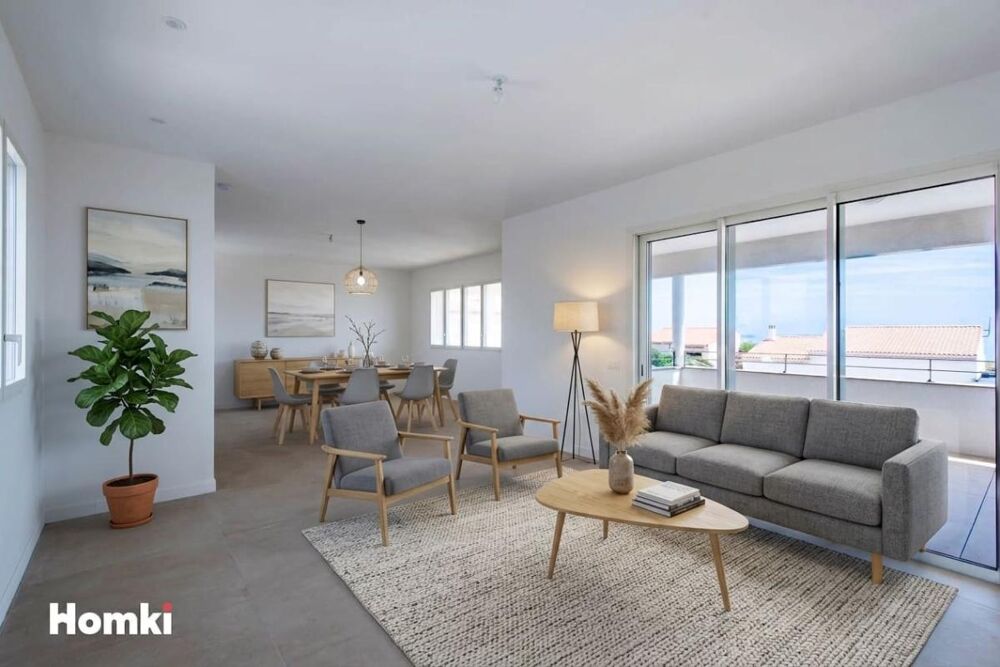 CARRO  Vue mer exceptionnelle pour cette maison haut de gamme de 99 m²