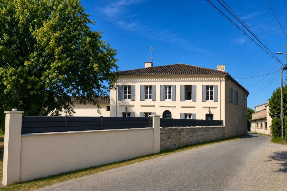 Maison de 8 pièces de 280 m² à Puisseguin