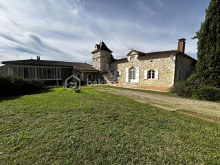  Propriété/château à vendre 7 pièces 332 m²