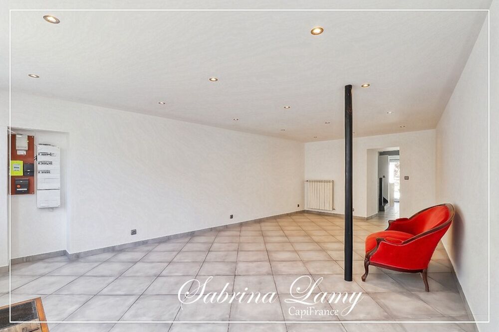 Maison à vendre 3 pièces (51) Montmirail - 74,42m² avec cour et jardinet - 2 chambres