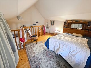  Immeuble à vendre 8 pièces 167 m²