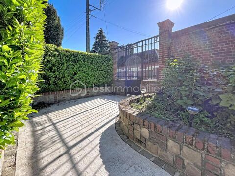   PROPRIETE DE CARACTERE A FORT POTENTIEL Propri�t�/ch�teau - 12 pi�ce(s) - 457 m�