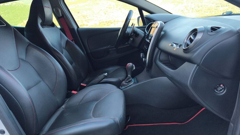 Clio 1.6 Turbo 220 EDC6 Trophy 2015 occasion 20250 Corte