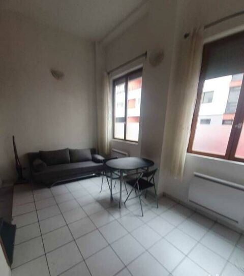  Appartement � louer 1 pi�ce 35 m�
