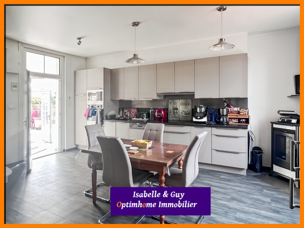 Vente Maison Propriété avec dépendances et grands espaces, idéale pour vivre et travailler chez soi L aigle