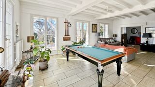  Maison � vendre 6 pi�ces 205 m�