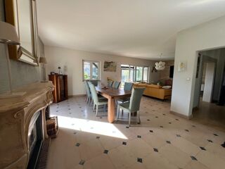  Maison  vendre 8 pices 187 m