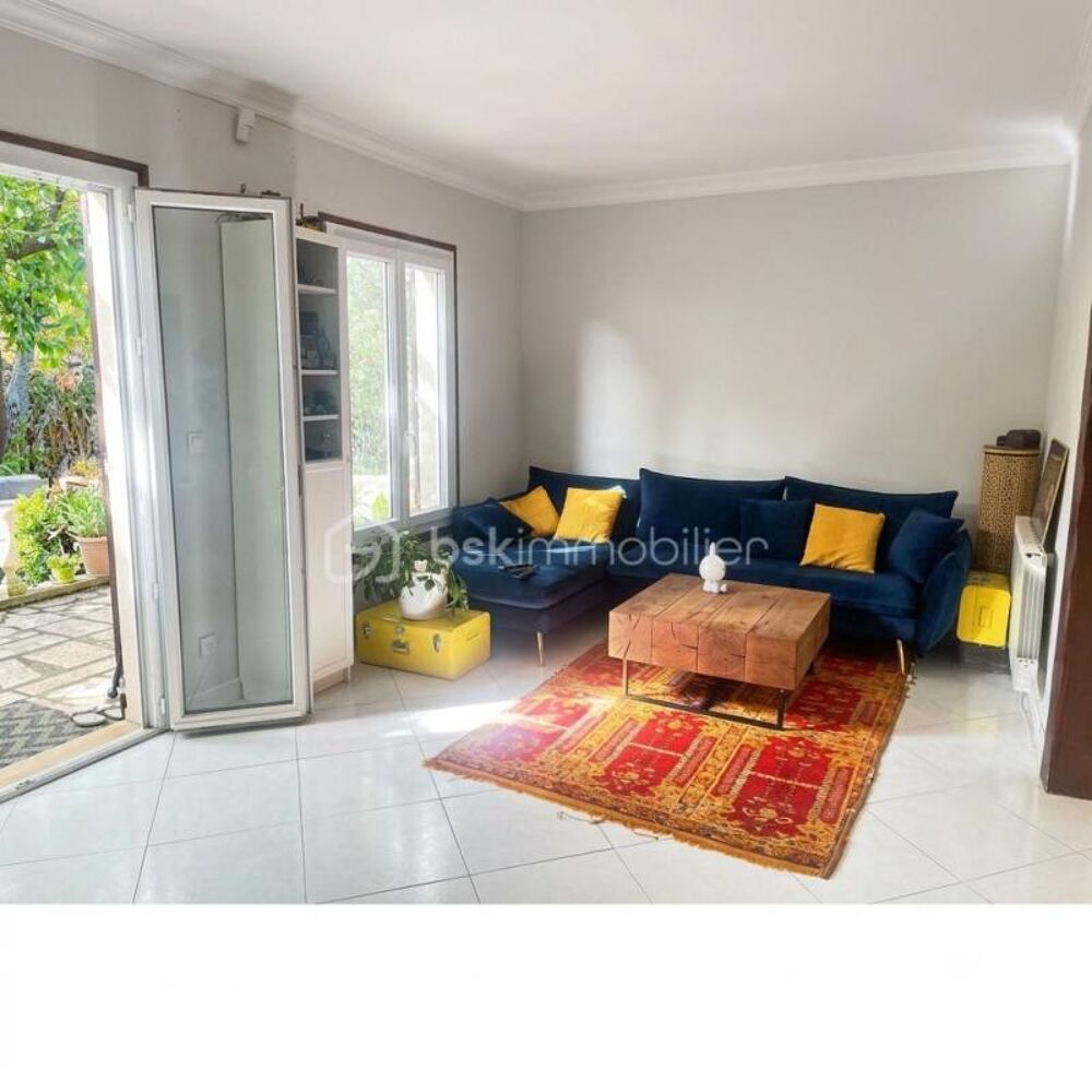 Maison familiale 6 pièces - 189m2 au sol - Jardin sans vis-à-vis - Dépendance idéale pour activité professionnelle