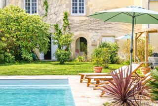 Maison à vendre 8 pièces 239 m²