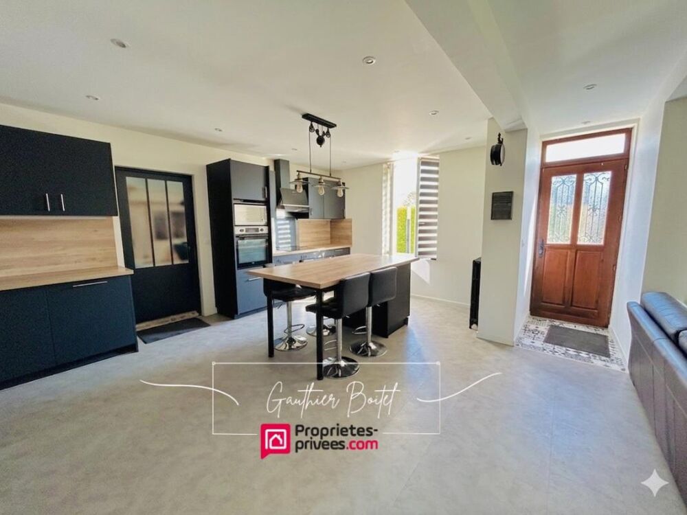 Vente Maison Maison La Ferte Gaucher 8 pièce(s) 133 m2 La ferte gaucher