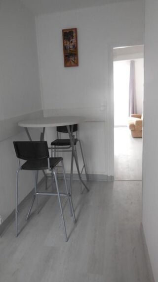  Appartement à louer 2 pièces 44 m²