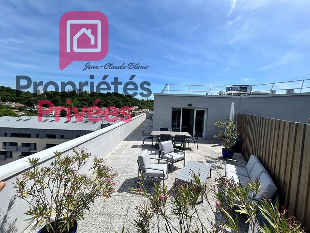 Vente Loft Appartement T3 avec 2 suites  , de 97 m2  de superficie habitable environ moderne  au 6 eme et dernier étage avec une vue panora Cenon