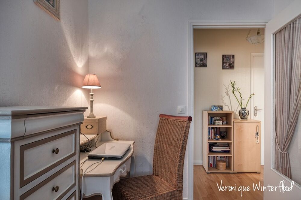 Vente Appartement Dpt Yvelines (78),  vendre LE CHESNAY appartement T2 de 54m-1 chambre- 1 cave- 1 parking ascenseur Le chesnay
