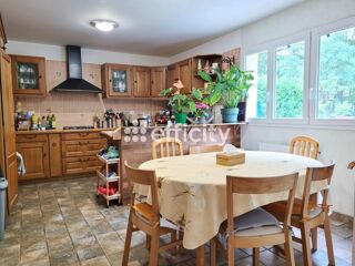  Maison à vendre 8 pièces 211 m²