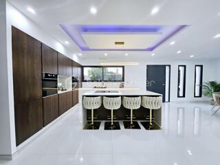  Maison � vendre 5 pi�ces 160 m�