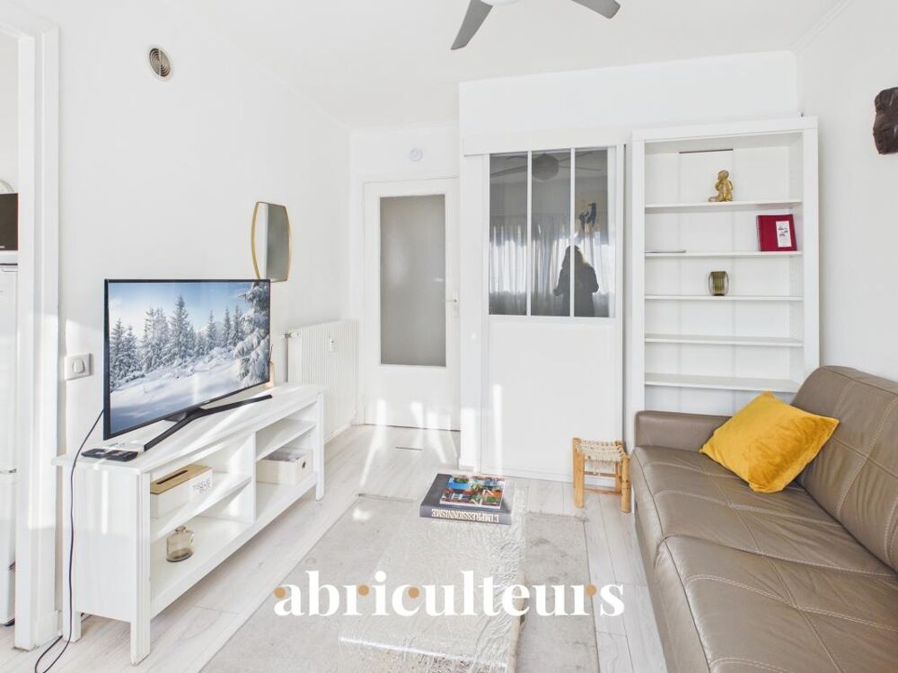 Vente Appartement Charmant 2 pièces rénové de 27 m² - 6ème étage avec ascenseur - Cannes Cannes